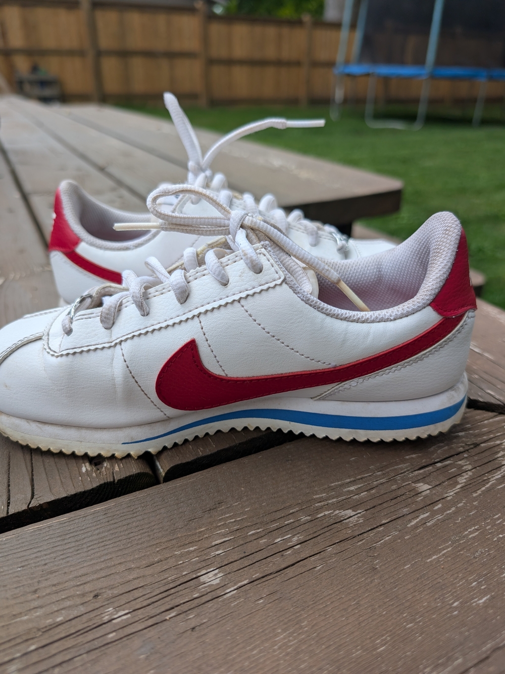 Nike Kids' White & Red Classic Runner